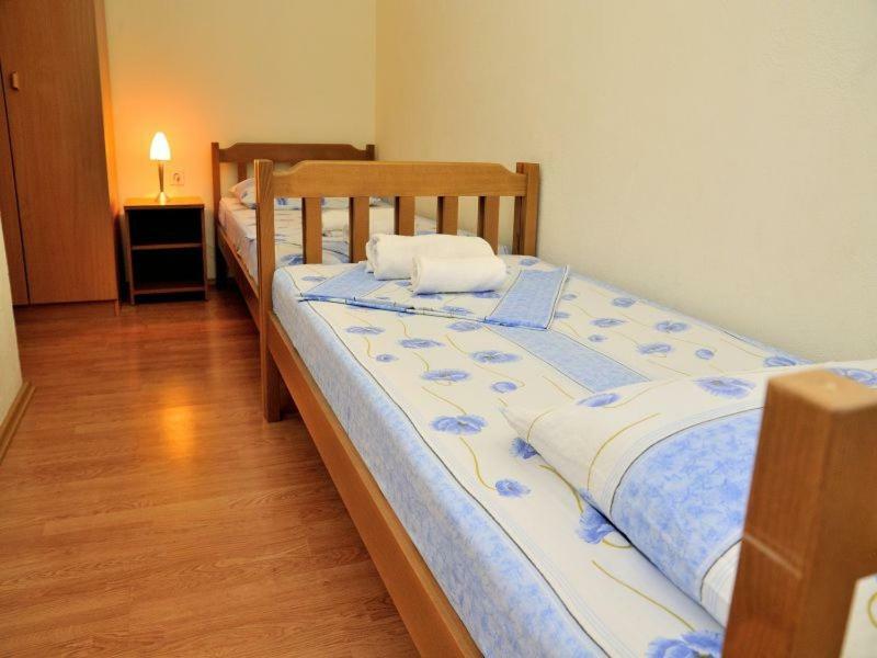 Apartments Mira โรกอซนิซา ภายนอก รูปภาพ