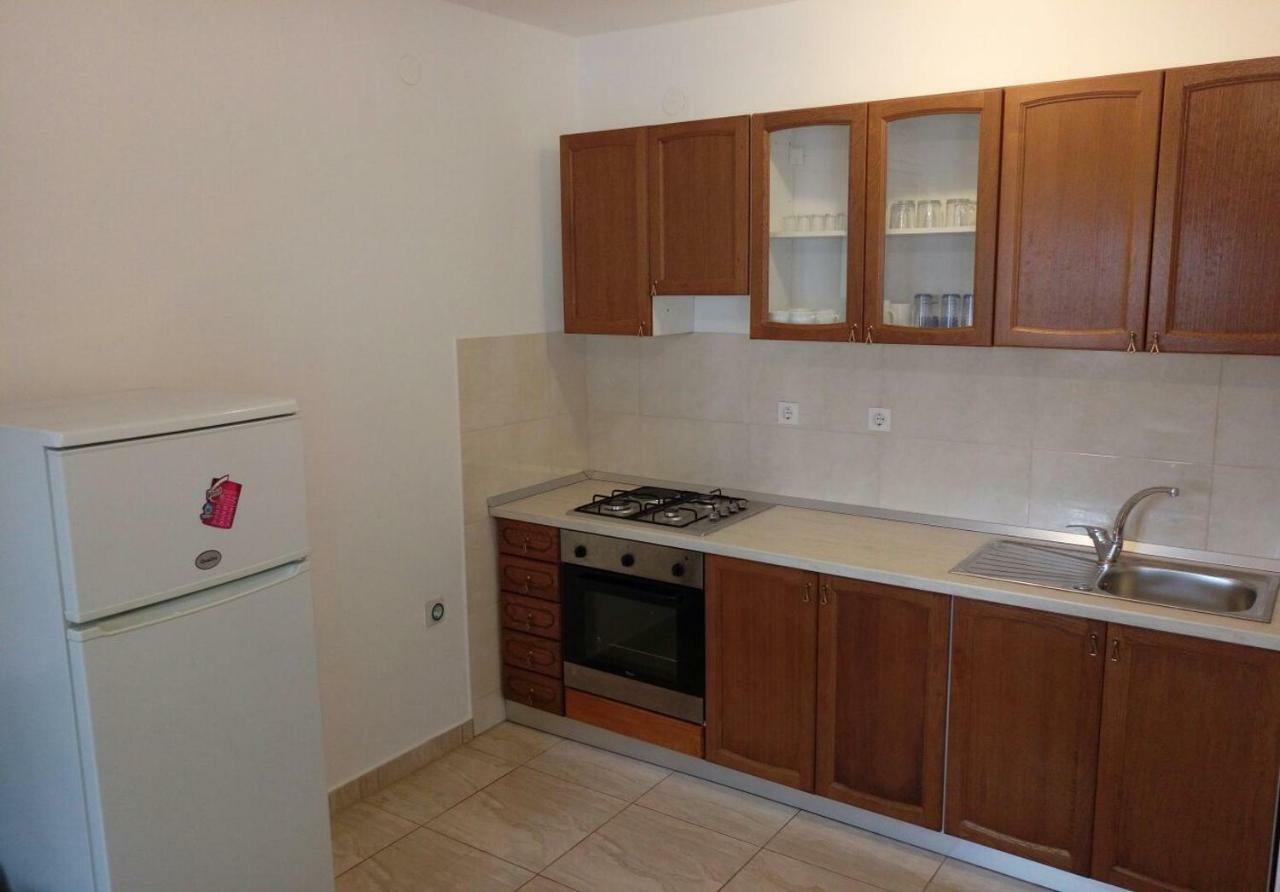 Apartments Mira โรกอซนิซา ภายนอก รูปภาพ